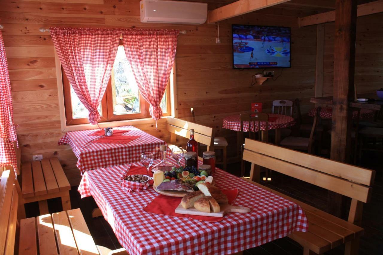 Holiday Village Ostrog Нікшич Екстер'єр фото